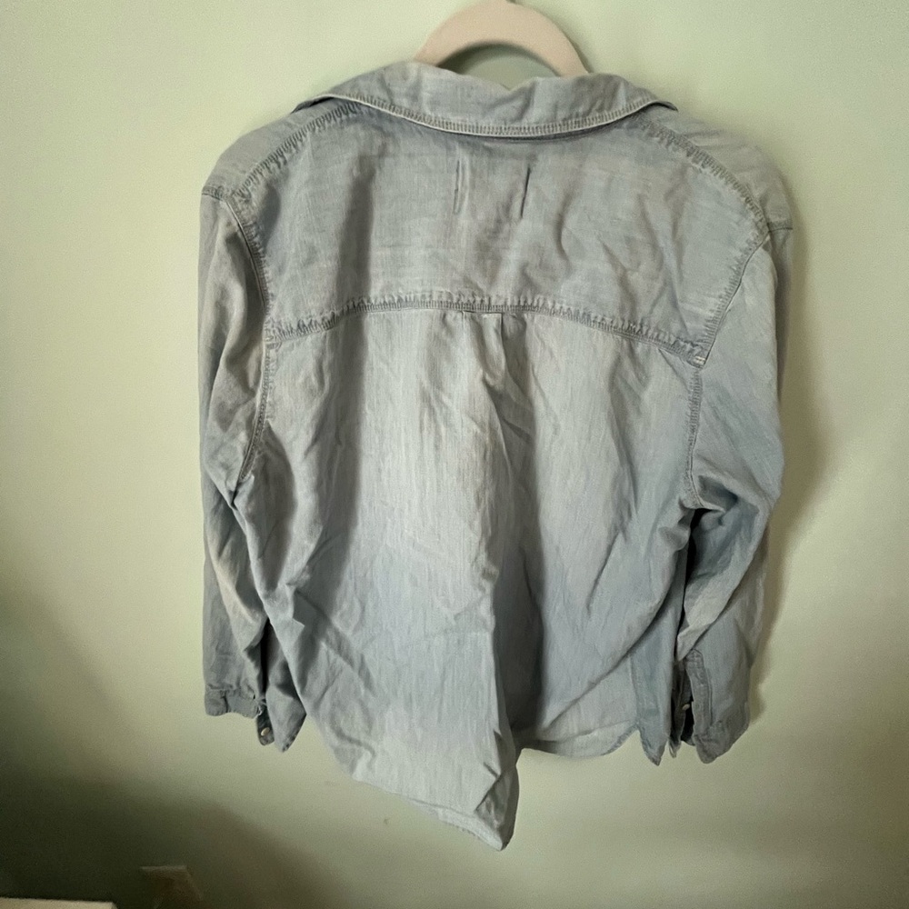 Madewell Blue Fitted 3/4 Sleeve Button Down Shirt - Picture 13 of 14